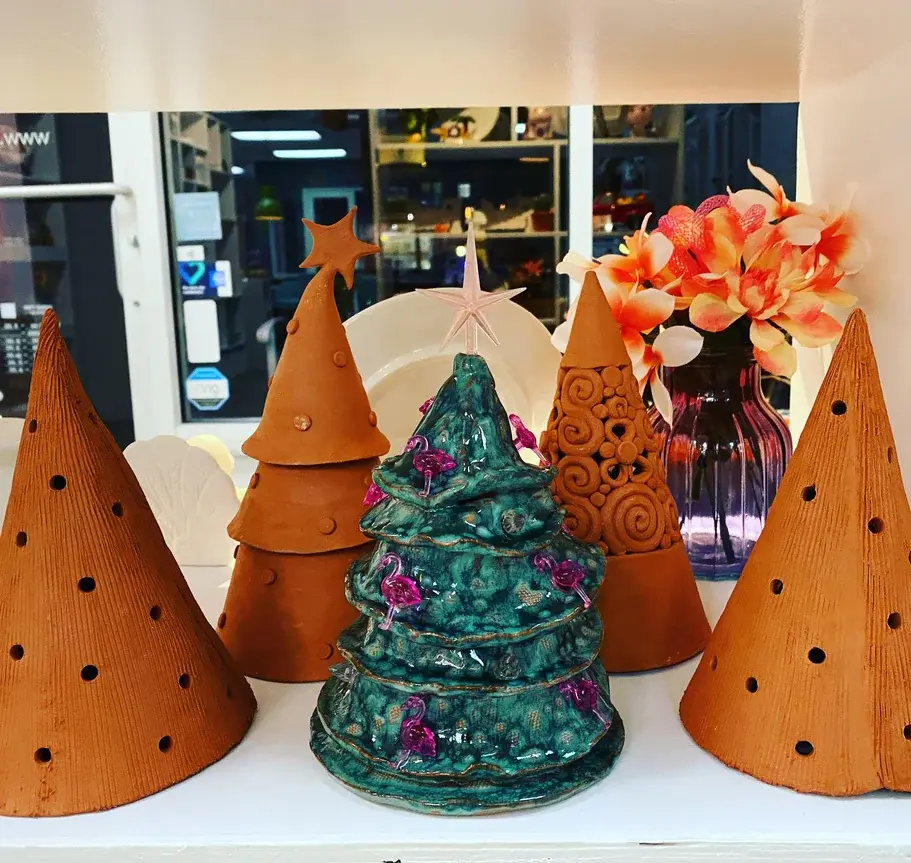 Photo from Joe Picasso's art studio in Wilton Manors, gallery image 416