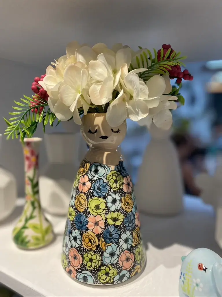 Photo from Joe Picasso's art studio in Wilton Manors, gallery image 50
